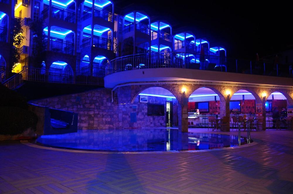 Club Aquarium Aparthotel Marmaris Ngoại thất bức ảnh